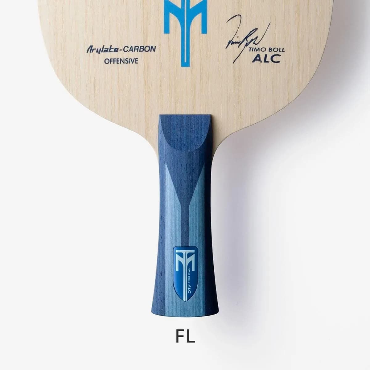 Detail des Griffendes am konkaven Griff des Butterfly Timo Boll ALC mit dem Aufdruck Timo Boll ALC